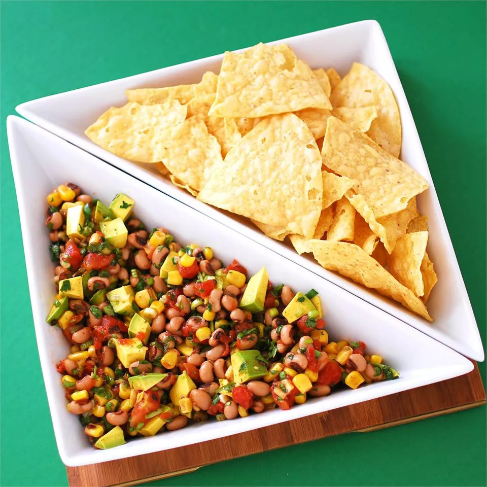 Avocado and Black Eyed Pea Salsa Recipe