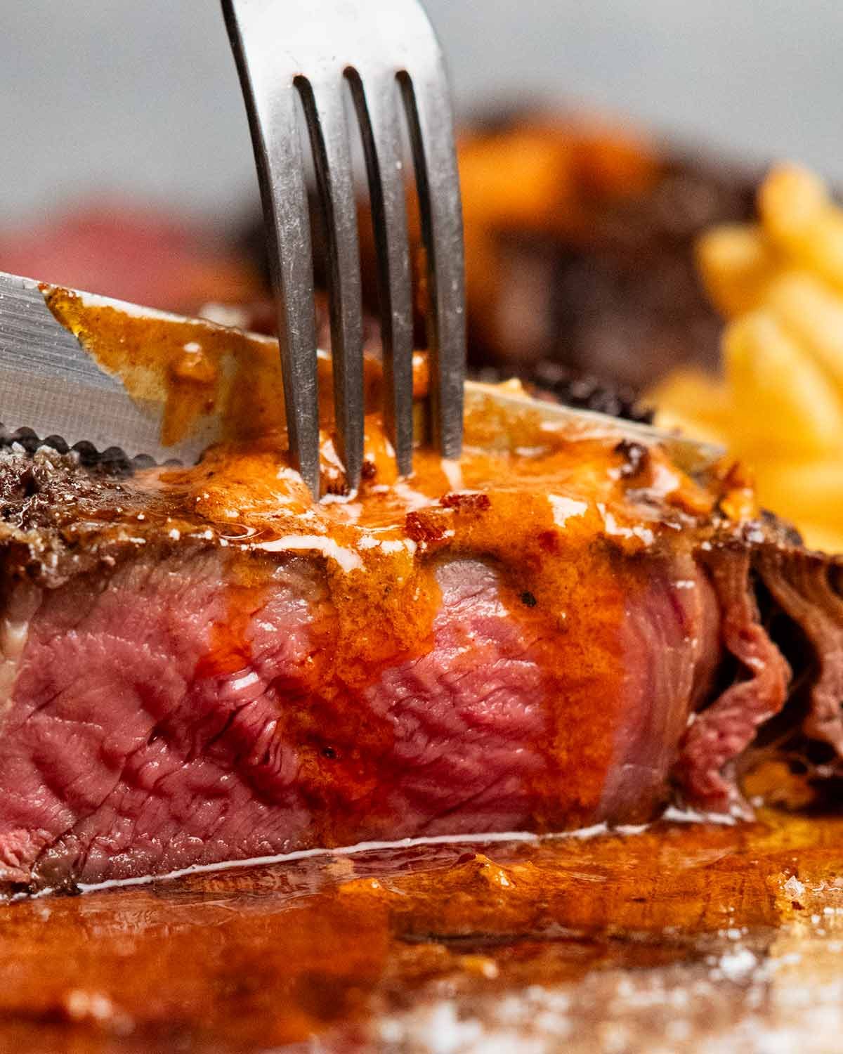 Cowboy butter – for steak and more! Recipe Tomahawk steak