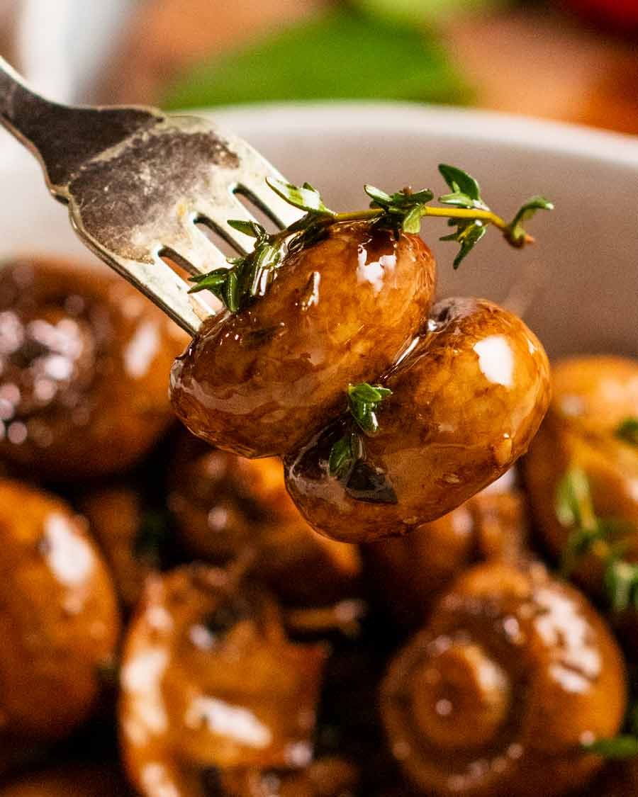 Balsamic marinated mushrooms Recipe