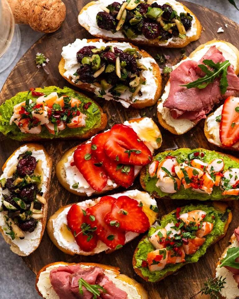 Holiday Crostini – 8 DELICIOUS ways! Recipe