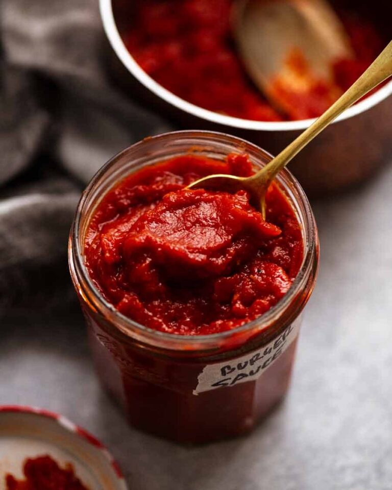 Quick tomato chutney burger sauce Recipe