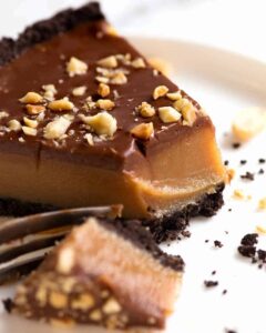 Peanut butter caramel pie 4a.jpg