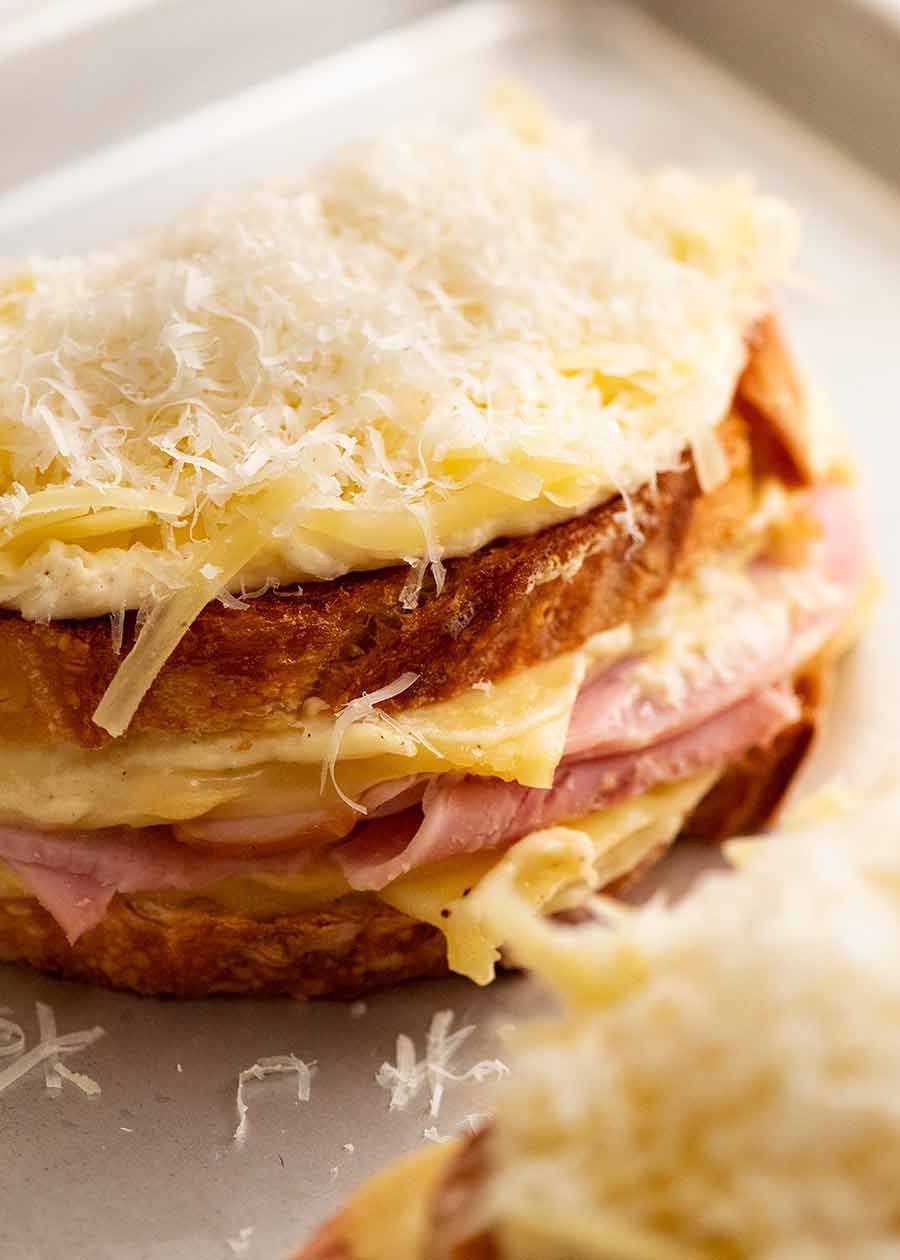 Croque Monsieur – the ultimate ham & cheese sandwich! Recipe