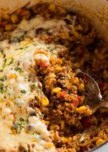 Mexican ground beef casserole with rice 0.jpg