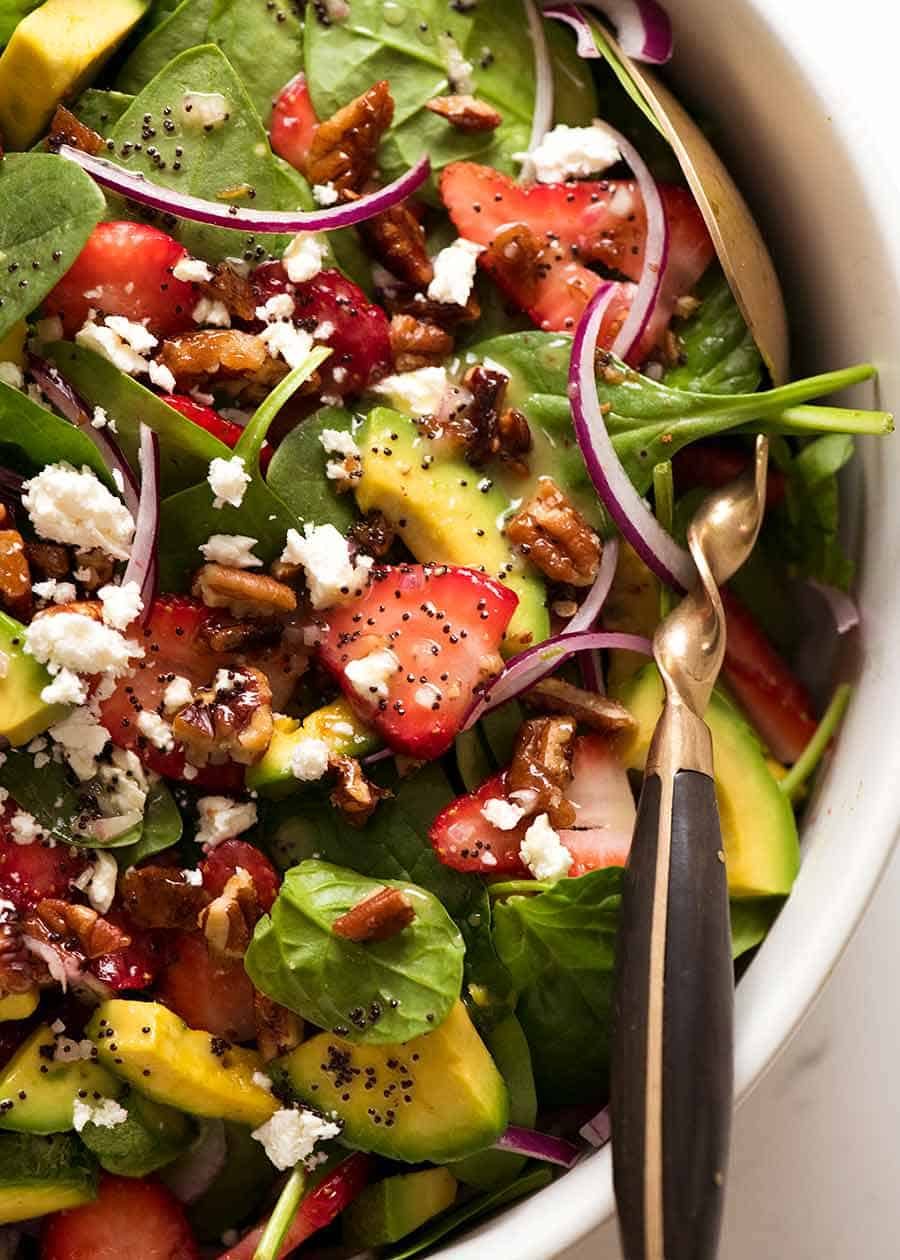Strawberry salad with avocado 6.jpg