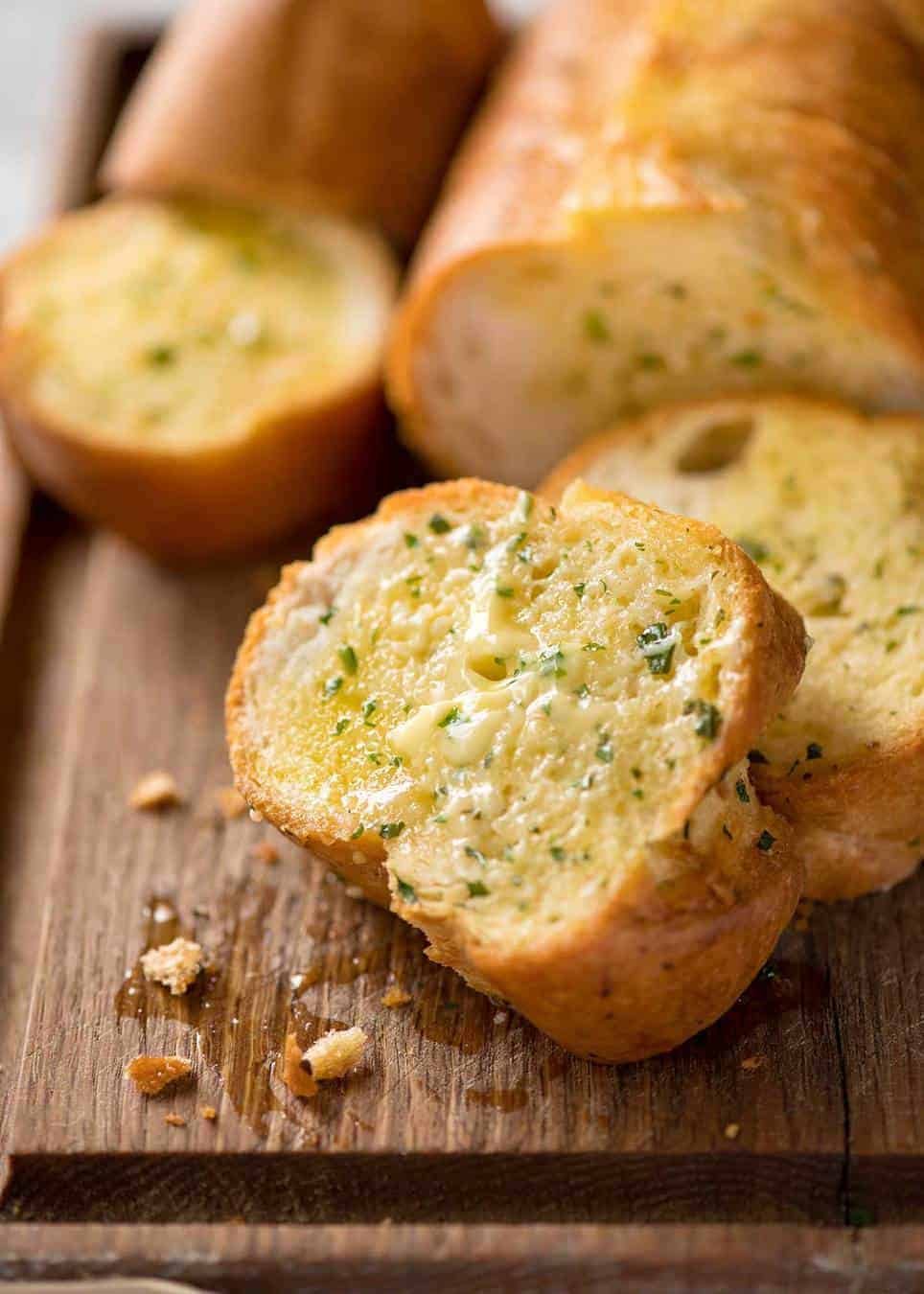 Garlic bread 4.jpg