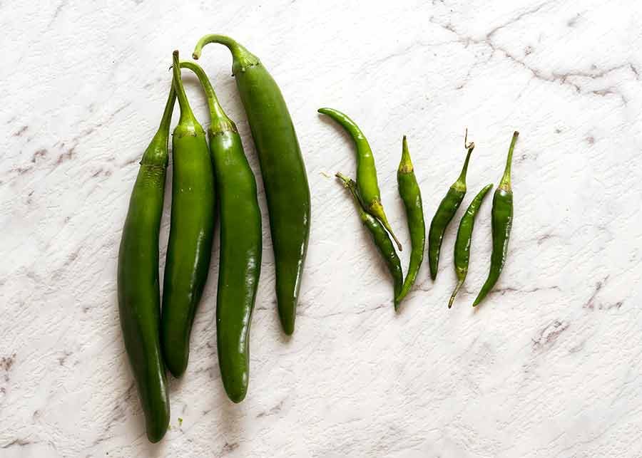 Thai Green Curry Paste recipe Green cayenne peppers and thai chillies