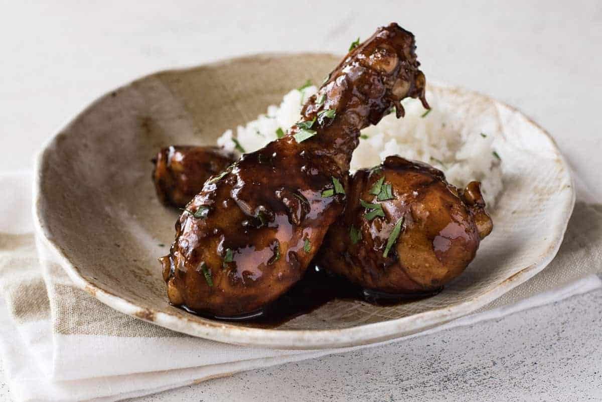 5 Ingredient Sticky Stove Top Balsamic Chicken Drumsticks Recipe Sticky Balsamic Chicken Drumsticks - Made on the stove, and all you need is chicken, balsamic, soy sauce, sugar and garlic. The glaze is incredible!