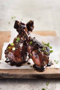Sticky balsamic drumsticks 4.jpg