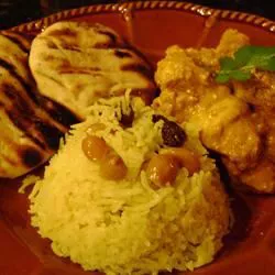 Indian-Style Rice with Cashews, Raisins and Turmeric Recipe