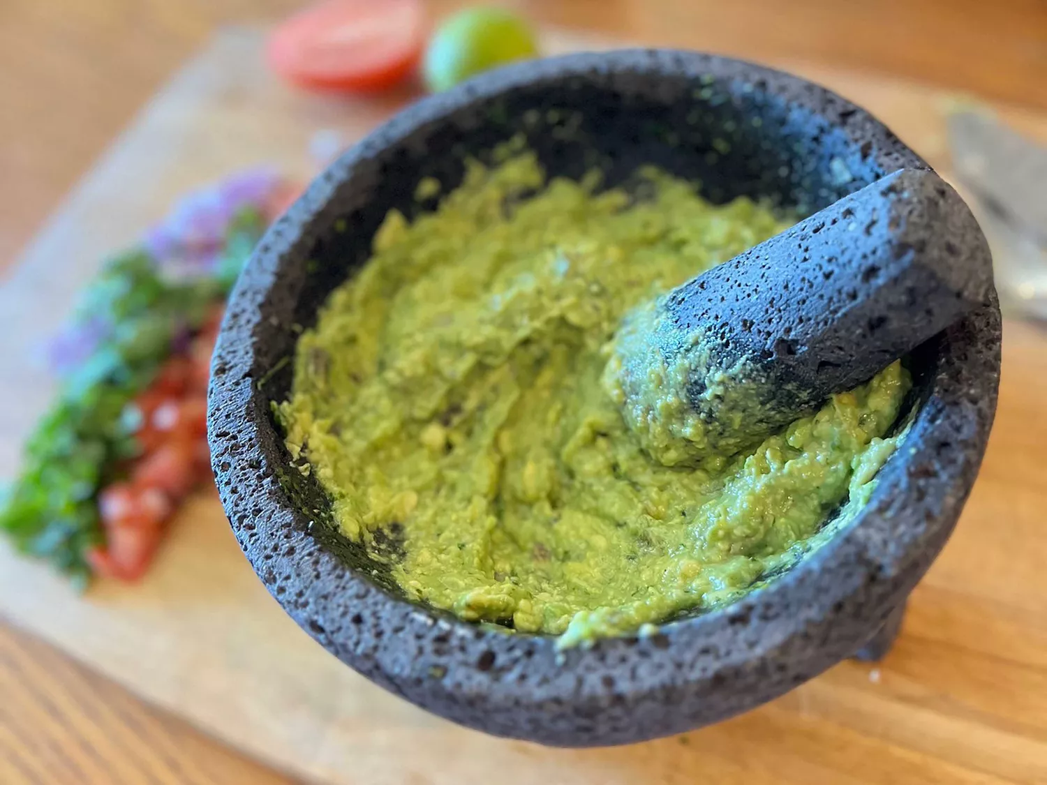 Guacamole in mortar and pestle