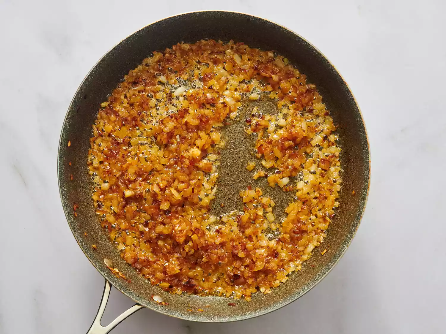 Pan with sautéed onions and spices