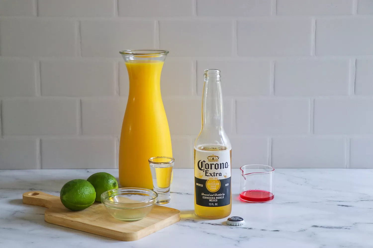 ingredients to make a corona sunrise