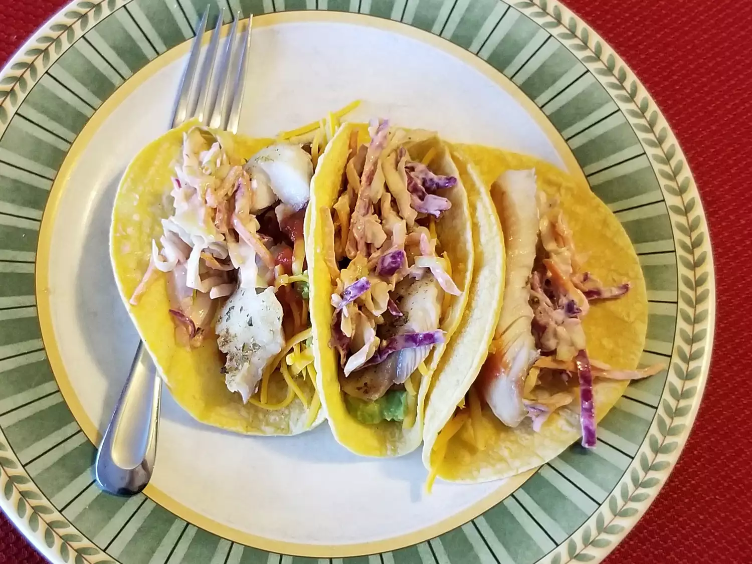 3 fish tacos with slaw