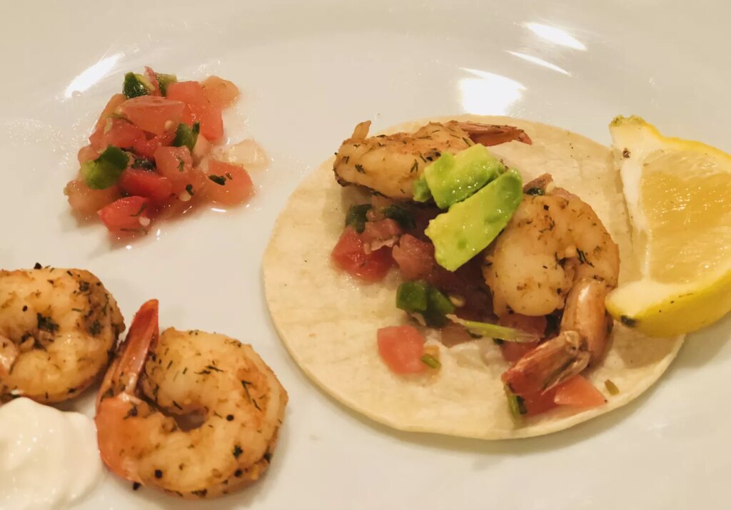 Spicy Shrimp Tacos with Avocado Recipe 5170401 d7253732761745588b29c3ac429e0501