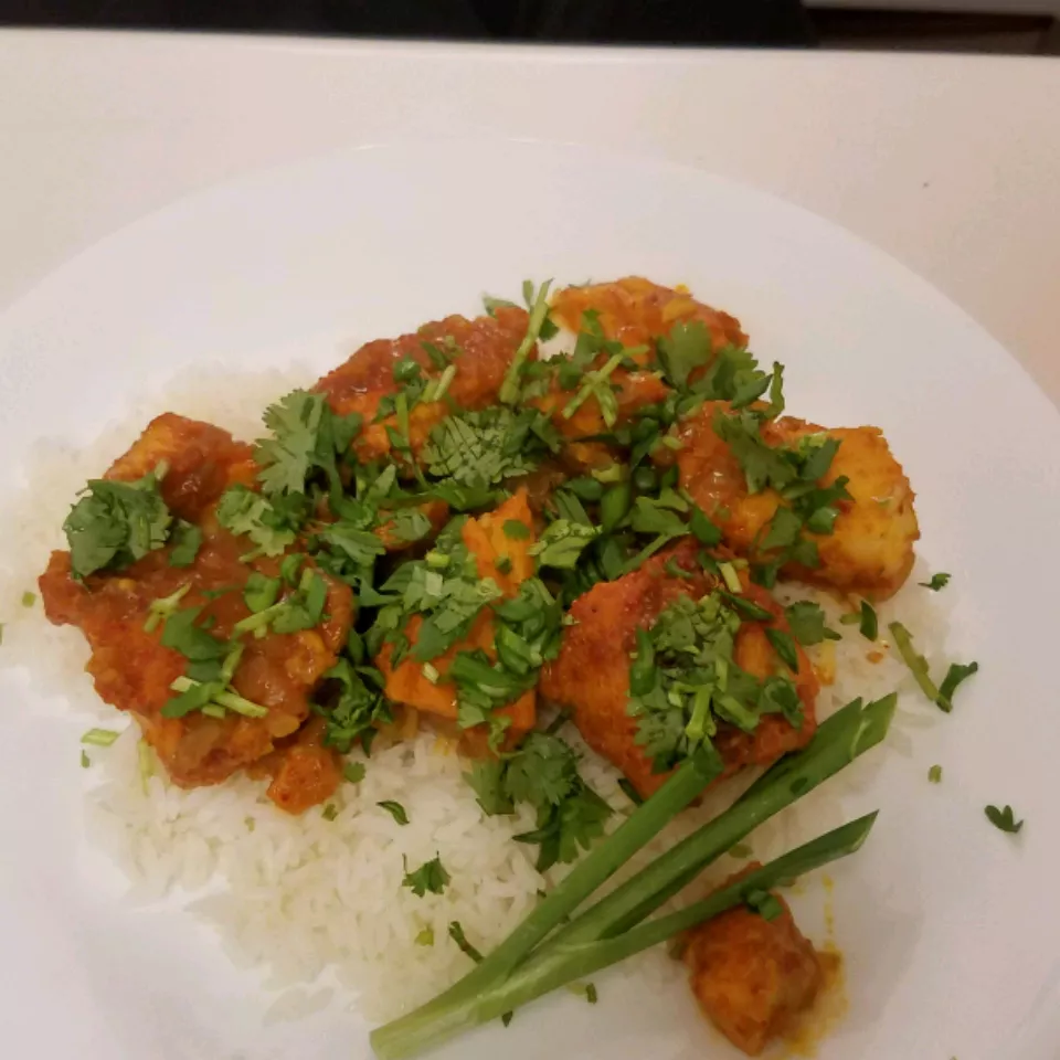Tamarind sauce fish curry