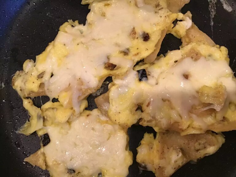 Easy chilaquiles