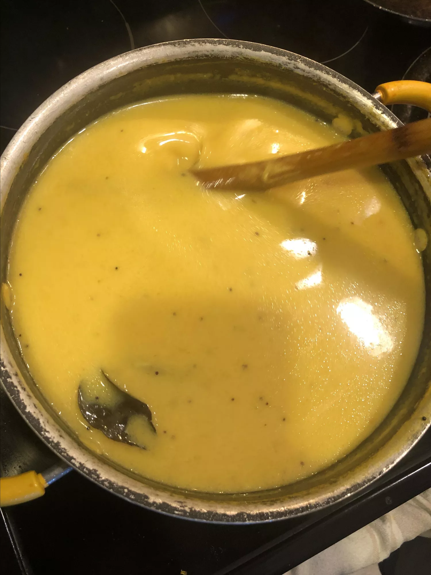 Gujarati kadhi