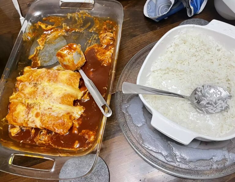Chicken enchiladas with cream cheese