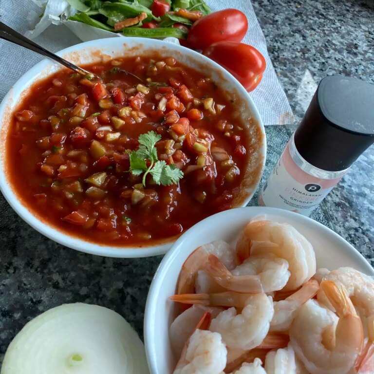 Cocktail shrimp salad