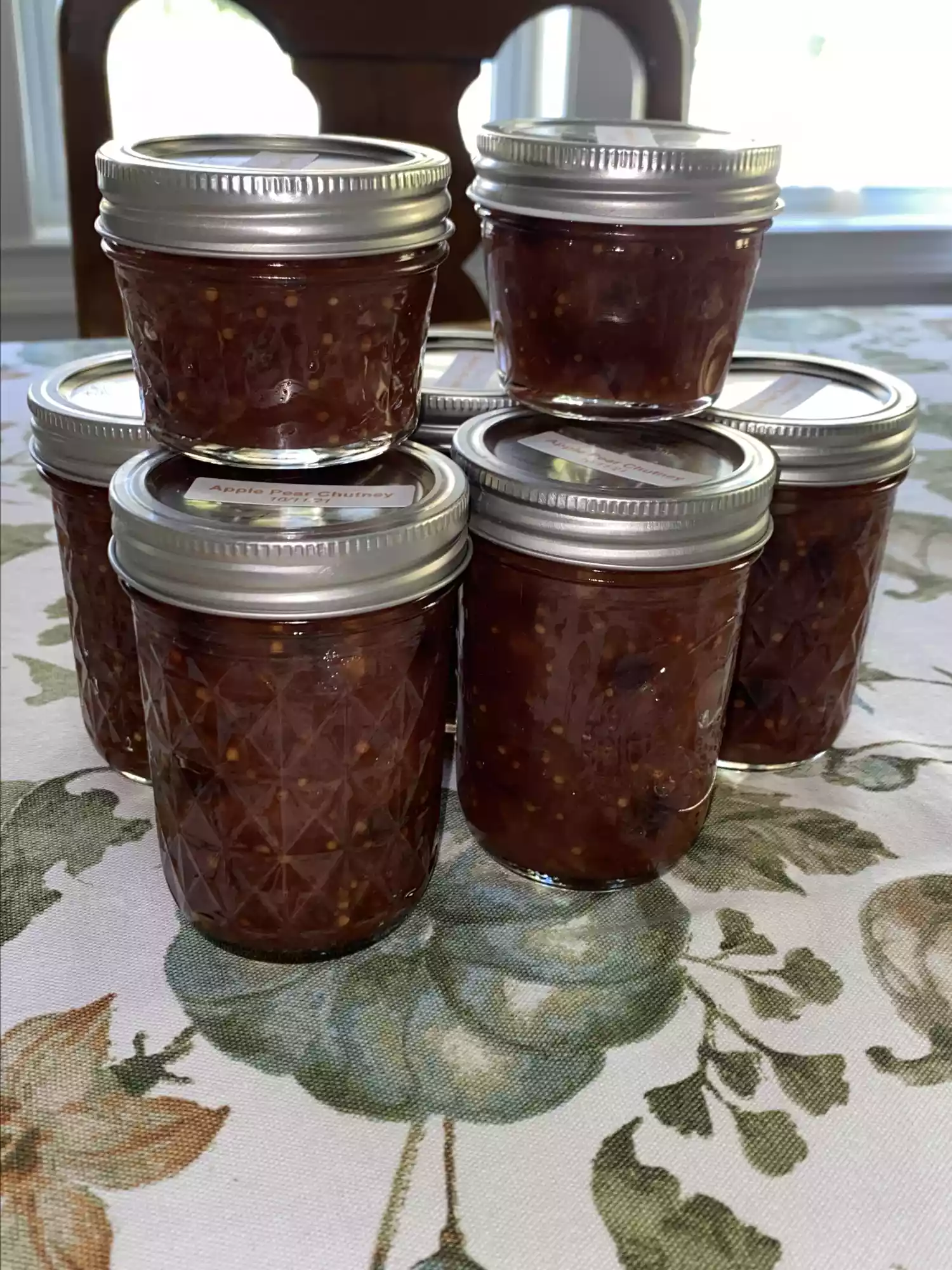Autumn apple pear chutney