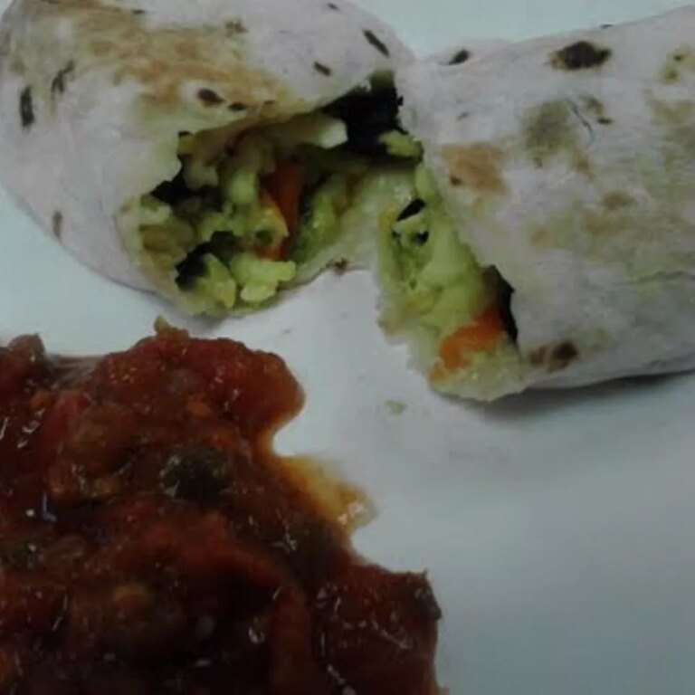 Make ahead veggie breakfast burritos