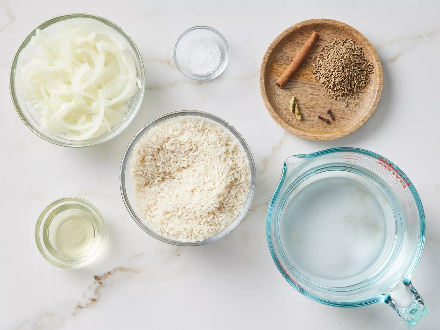Ingredients to make Indian style basmati rice
