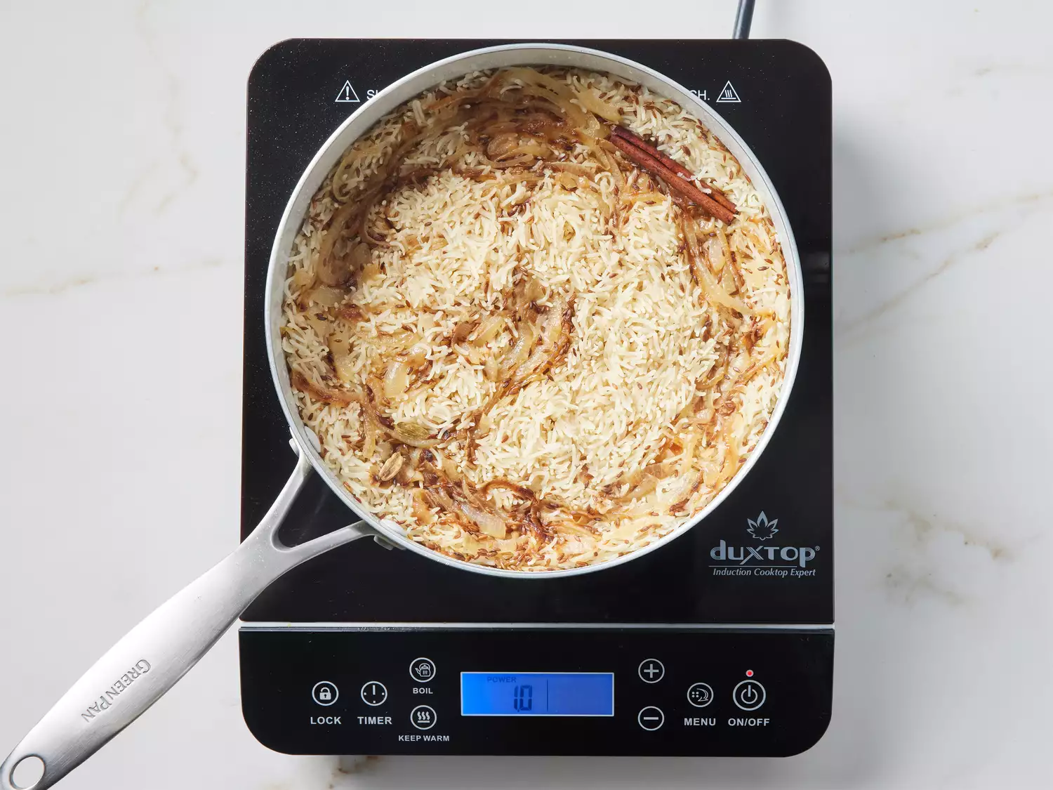 A pot of cooked Indian style basmati rice