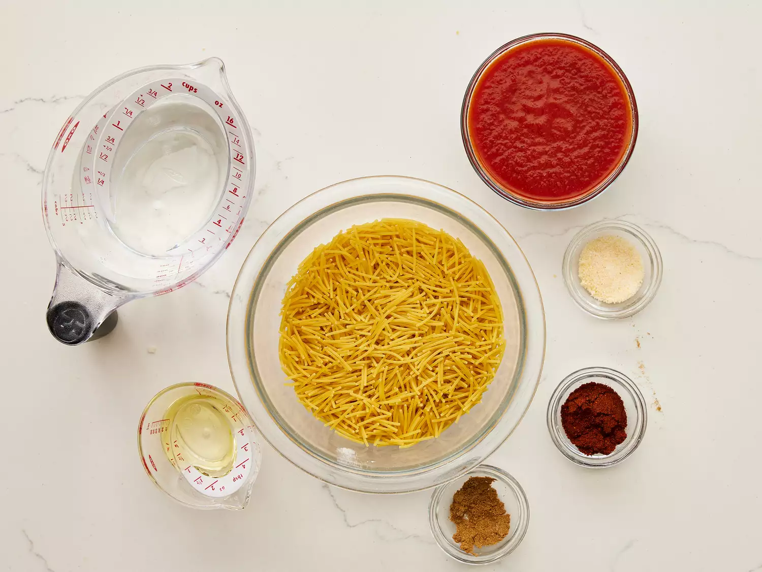 Ingredients to make fideo