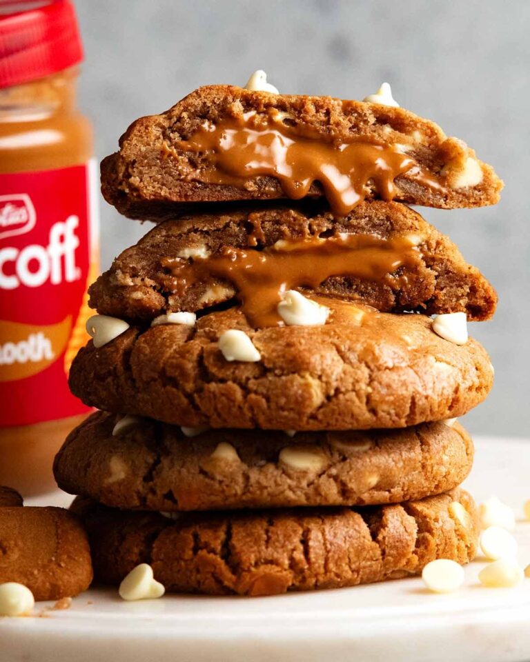 Biscoff stuffed cookies Recipe