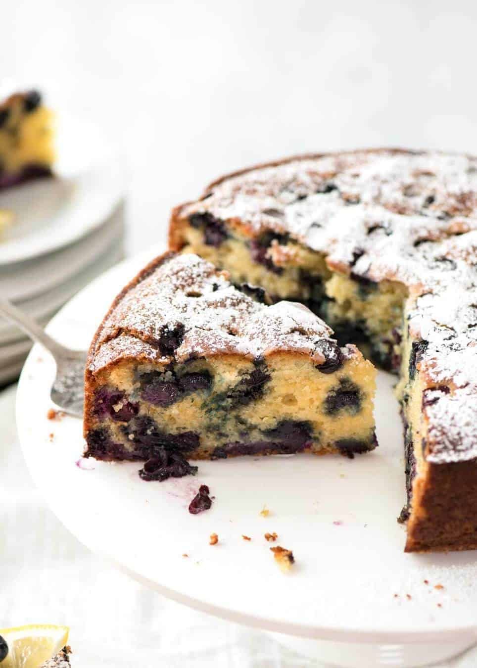 Blueberry lemon yoghurt cake 6a.jpg