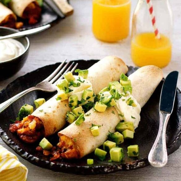 Breakfast Enchiladas (with Bacon and Eggs) Recipe Breakfast Enchiladas (with Bacon and Eggs) Recipe