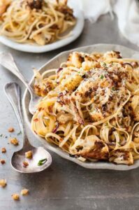 Garlic butter cauliflower pasta 600px featured.jpg
