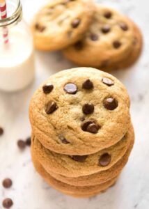 Soft chocolate chip cookies 3.jpg