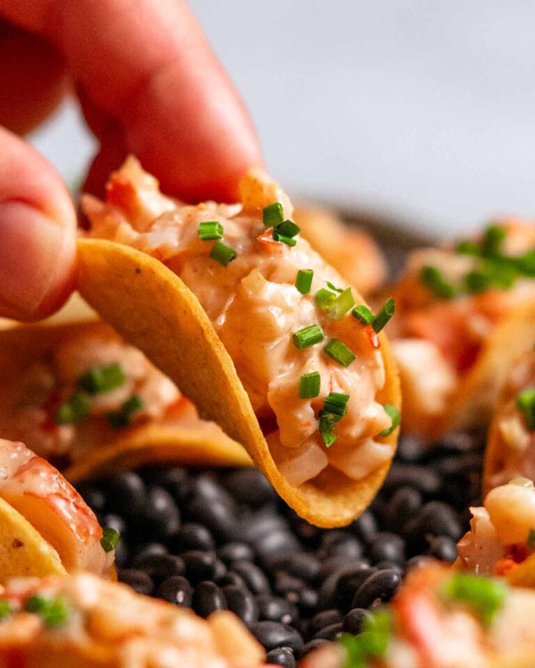 Prawn cocktail mini tacos Recipe