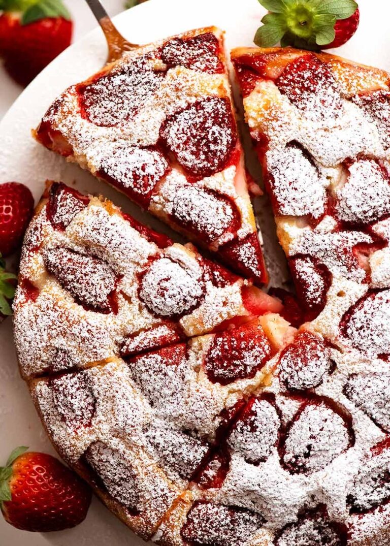 Strawberry Cake – really easy cake recipe