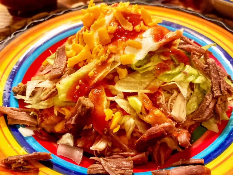 Tostadas de salpicon shredded beef