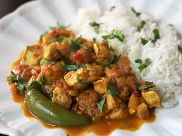 Chicken curry with rice